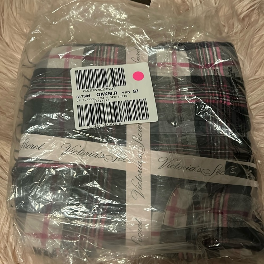 Victoria’s Secret flannel long pj set
